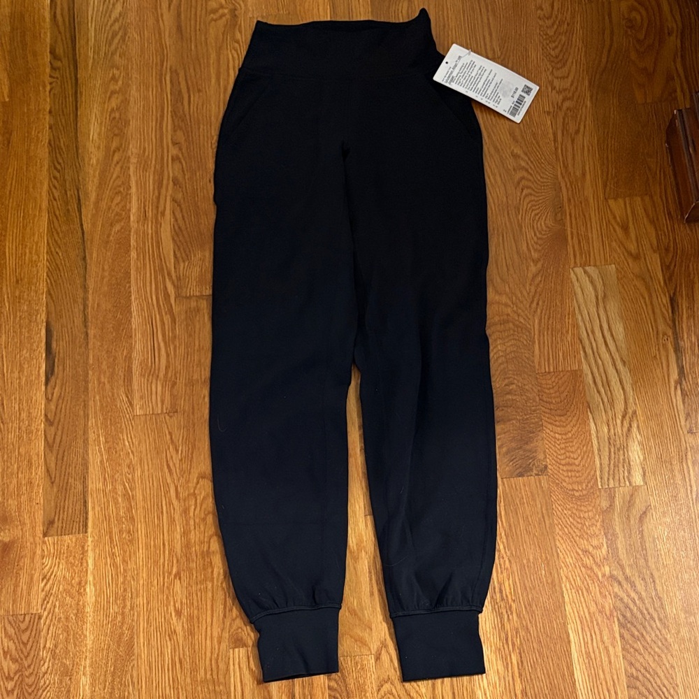 lululemon Align HR Joggers size 2 NWT